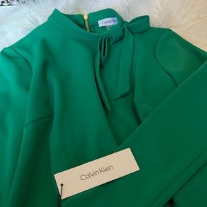 Calvin Klein new with tags green dress size 2